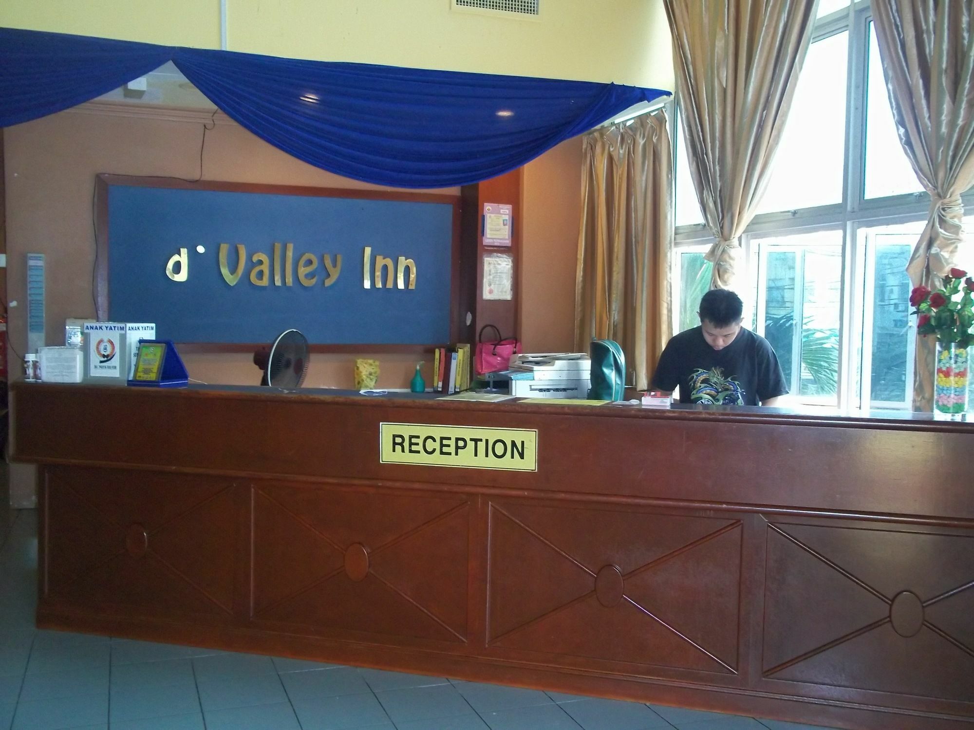 D Valley Hotel Kuala Lipis Exterior foto